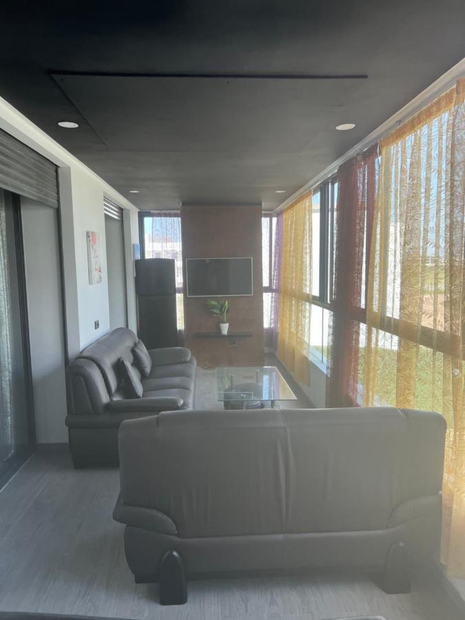 Luxury Apartment 2 Tamarist Exterior photo